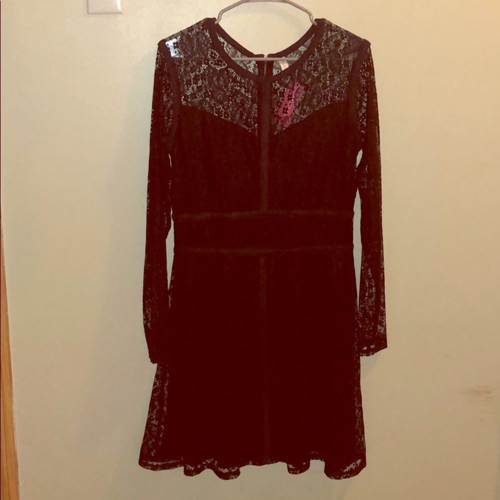 Black Lacey dress